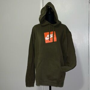 Forest green Nike hot box logo hoodie men’s size L